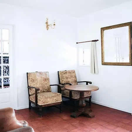 Semesterbostad Casa De Travassos Luzim